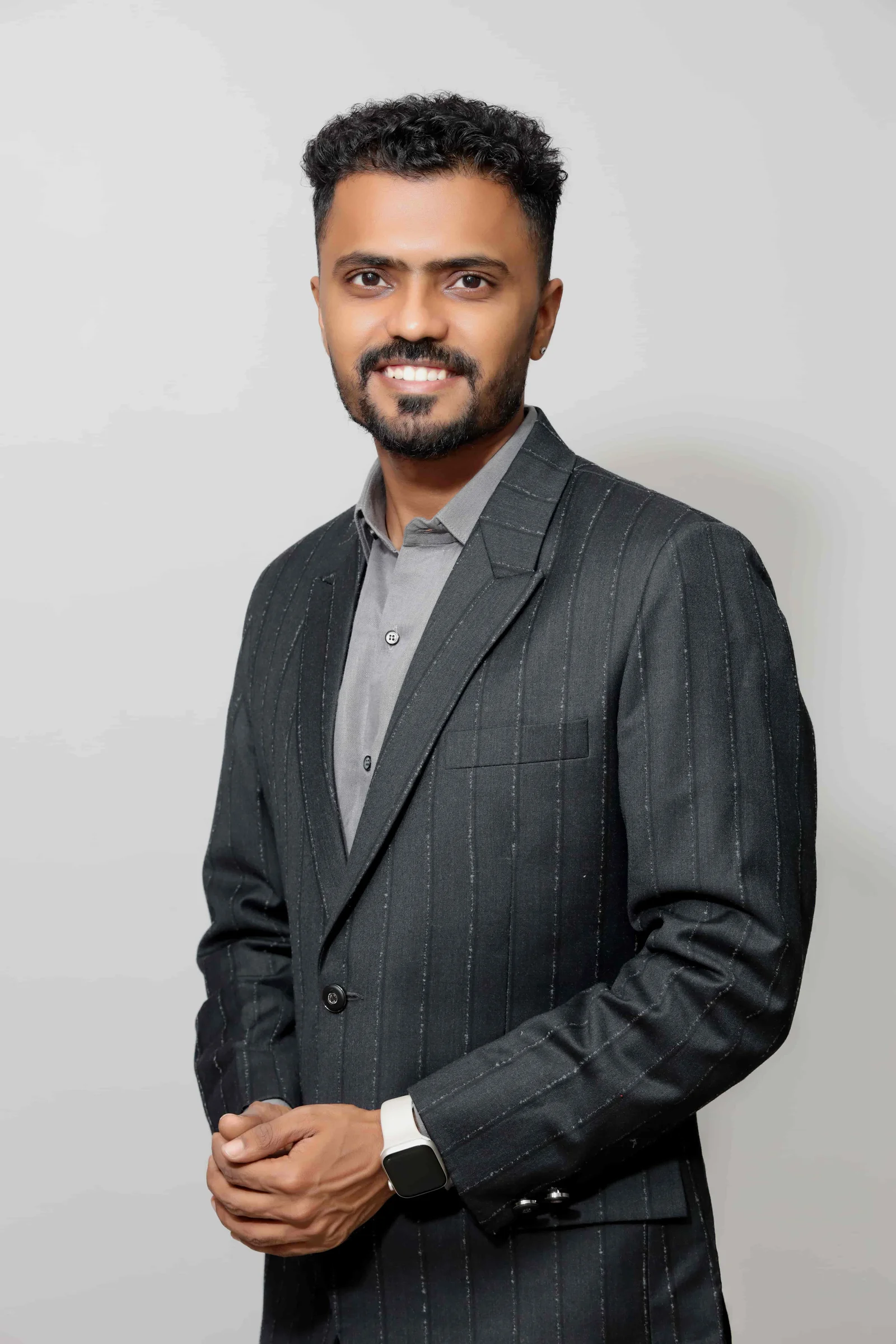 Mr  Abhishek Gotawala